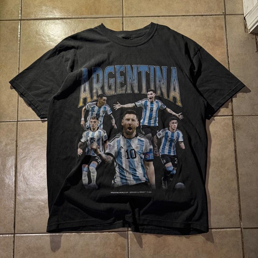 Vibras argentina messi world cup tee Size XL in Mens
